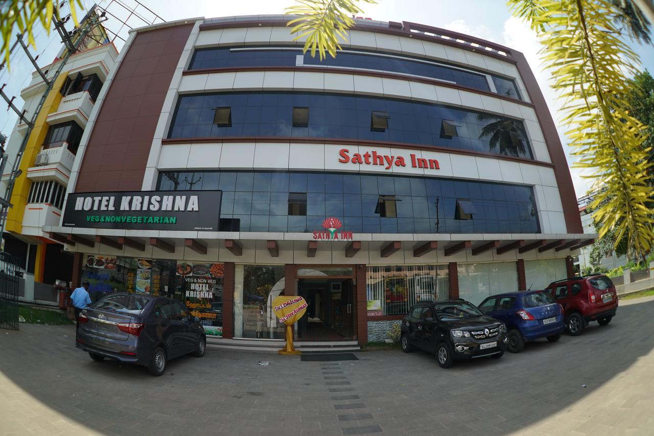 Sathya Inn Guruvāyūr Exteriér fotografie
